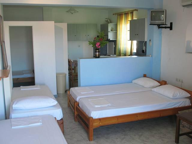 Apartamento Vesuvio Kampos Chora de Ios Habitación foto